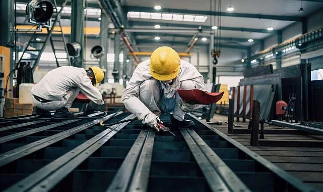 Bahçelerarası Cam Balkon